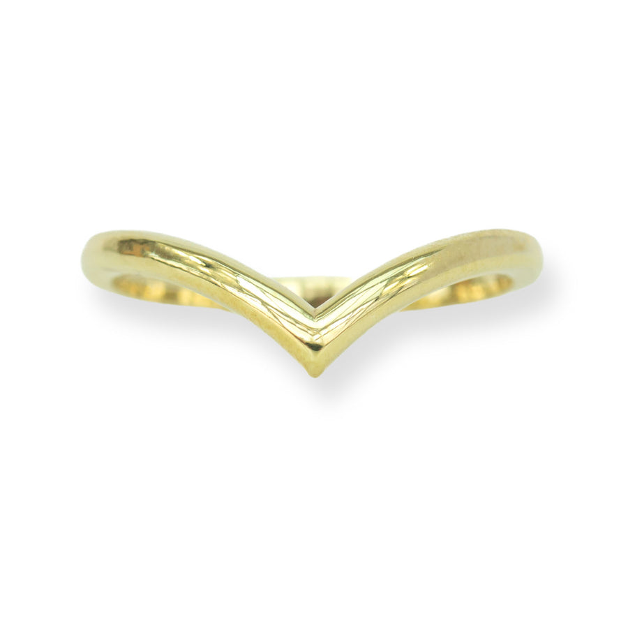 Hvar V-Shape Ring in yellow gold