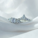 Minerva Diamond Ring