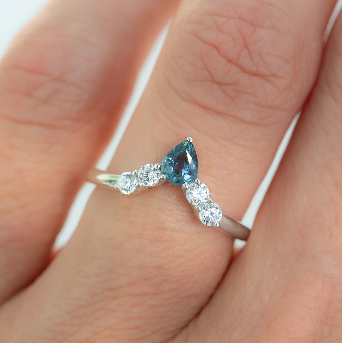 Kauai Sapphire & Diamond Fitted Ring