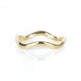 Dune Ring in Yellow Gold