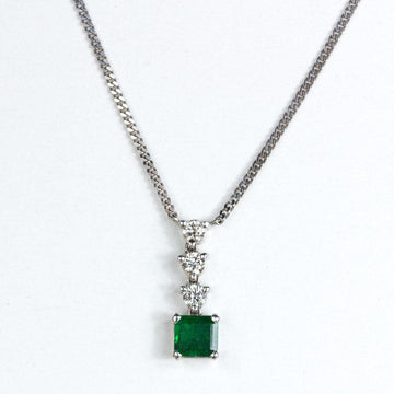 Emerald & Diamond Necklace in 18K Gold