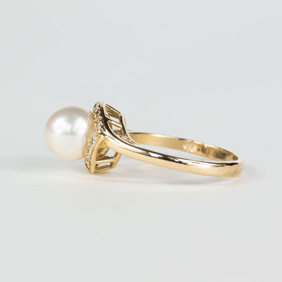 Pearl & Diamond Ring in 14K Gold